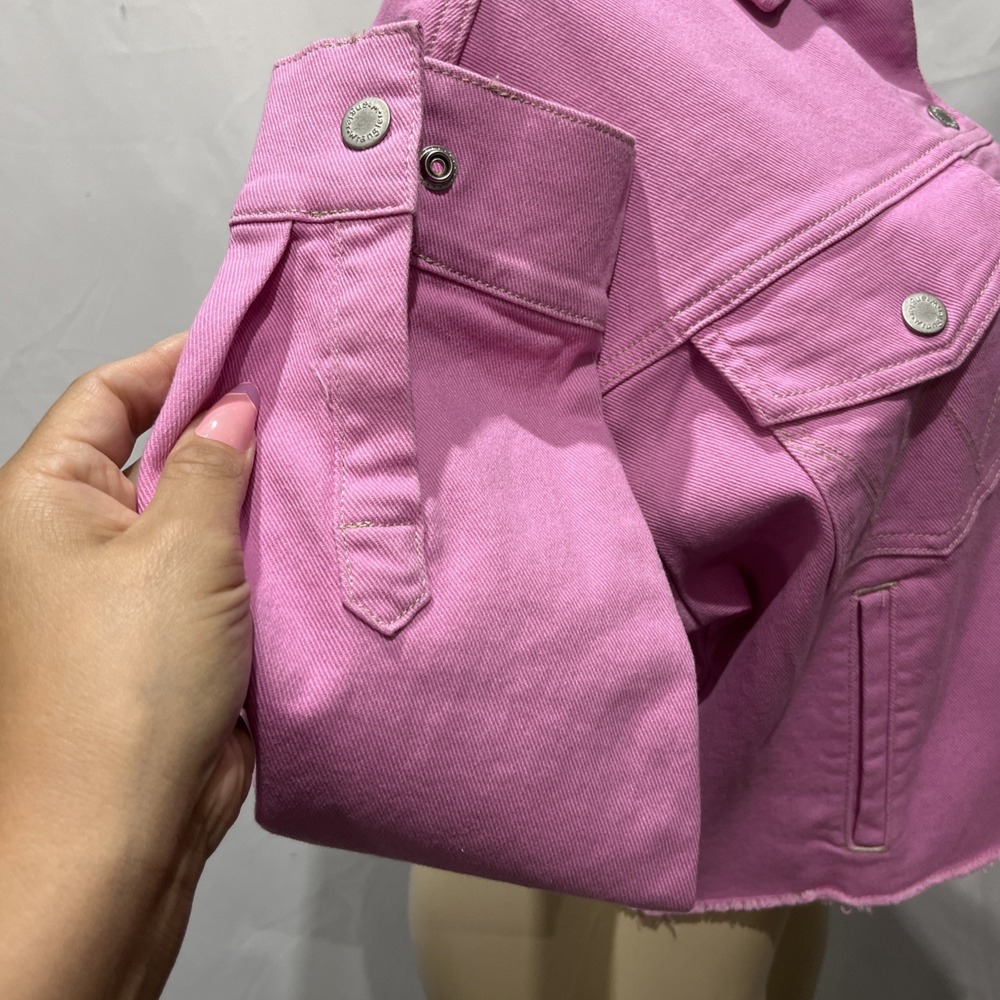 Wrangler Pink Cropped Oversized Denim Jacket Frayed Hem Western Snap Front SZ M - Picture 5 of 8
